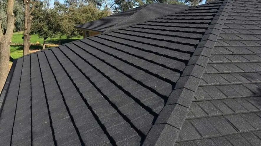 How suitable Shingles Roofing in Kerala